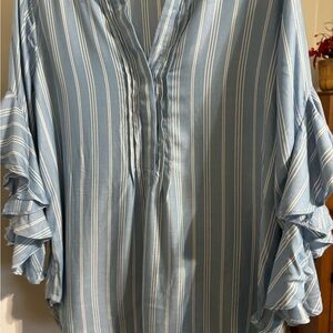 Vince Camuto Ruffle Sleeve Pin Tuck Blouse size small
